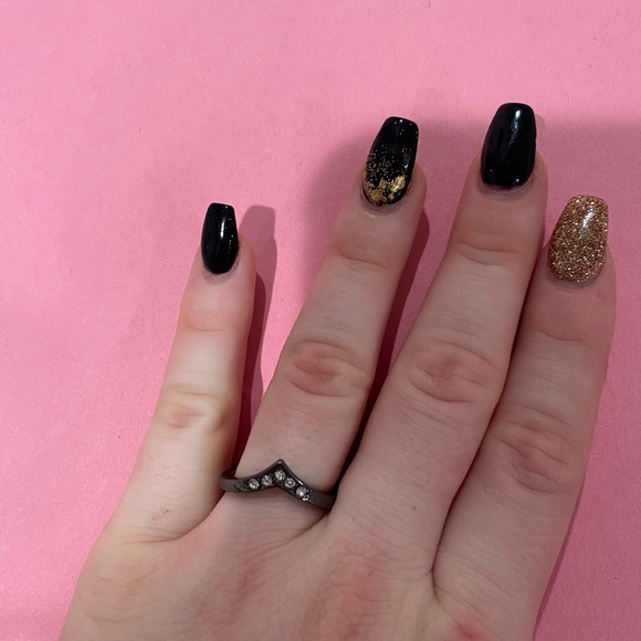 RINGS RINGS RINGS - Picture 13 of 15